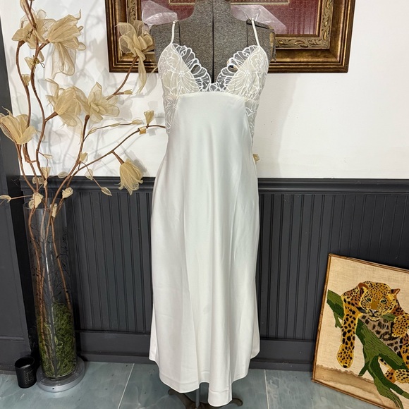 Rya Collection Milos Embroidered Lace Satin Slip Midi Gown Sz Small 🧡🍄 - Picture 2 of 8